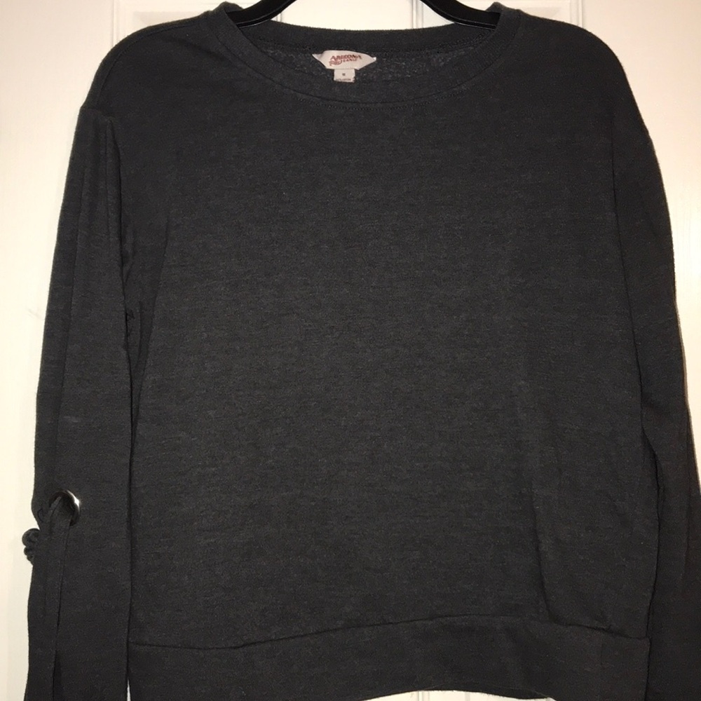 Grey crew neck sweatshirt